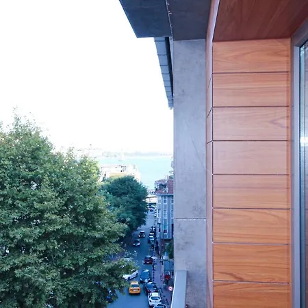 Of Galataport اسطنبول