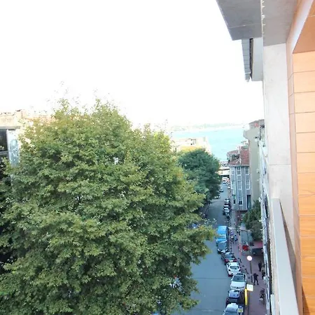 Of Galataport * اسطنبول