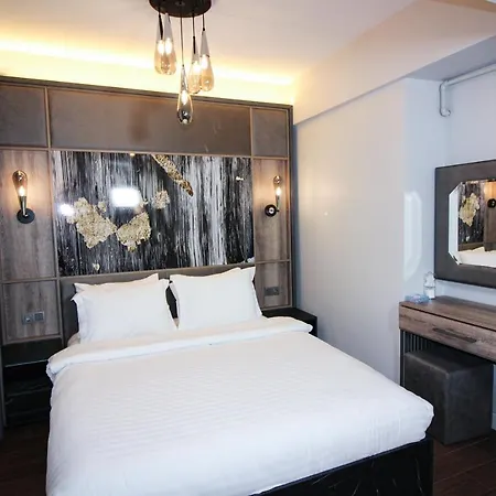 Of Galataport اسطنبول